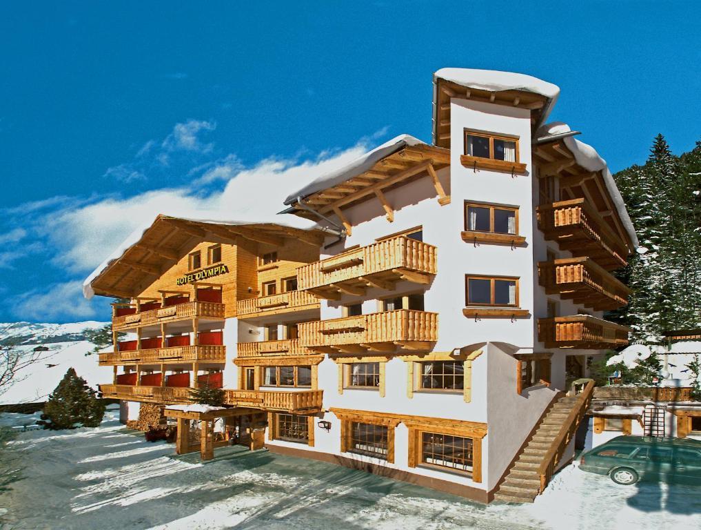 Hotel Olympia Pettneu am Arlberg Extérieur photo